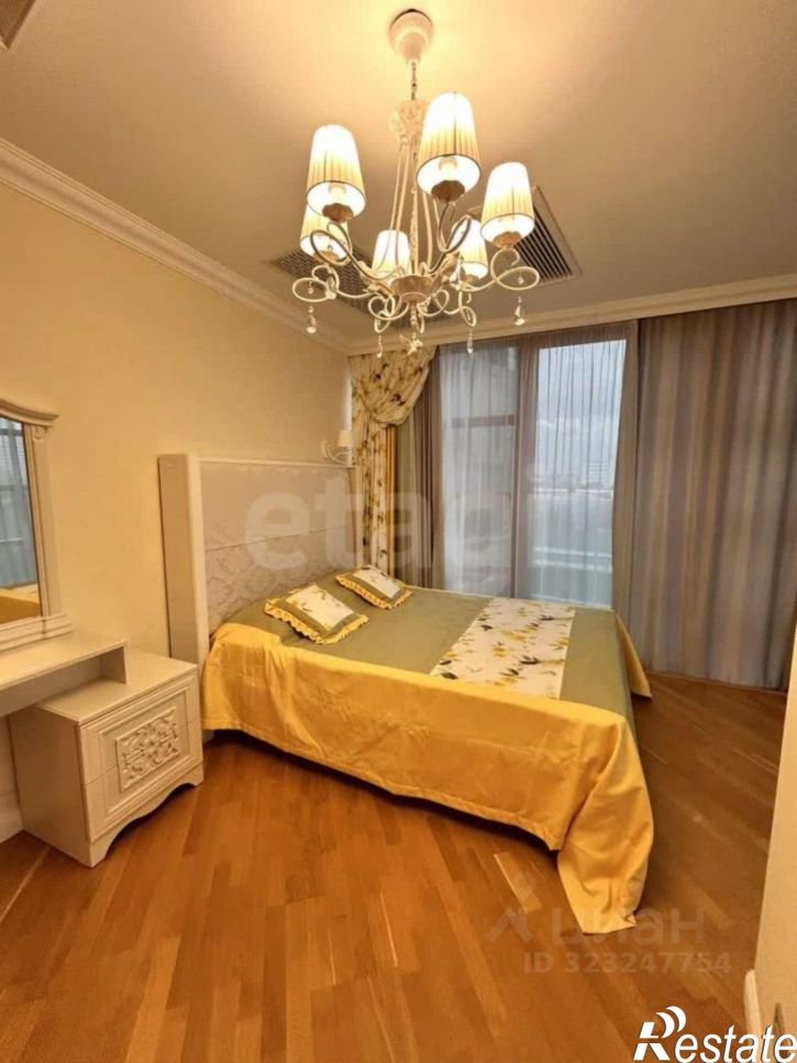 2-комн квартира проспект Революции, 3,  д. 3