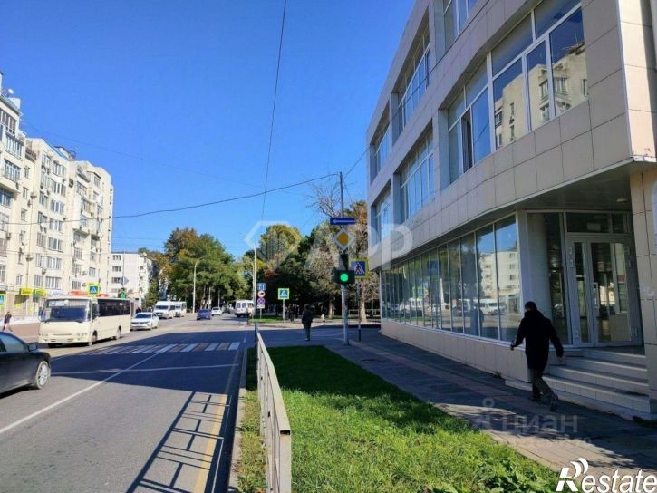 Торговое помещение улица Краснозелёных