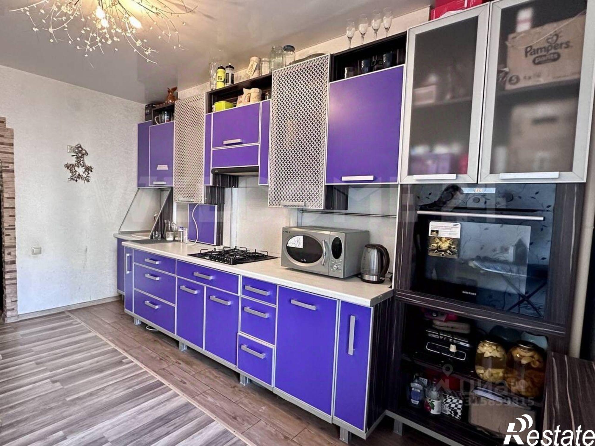 Купить квартиру за 11 300 000 рублей на улица Крылова, 17/3