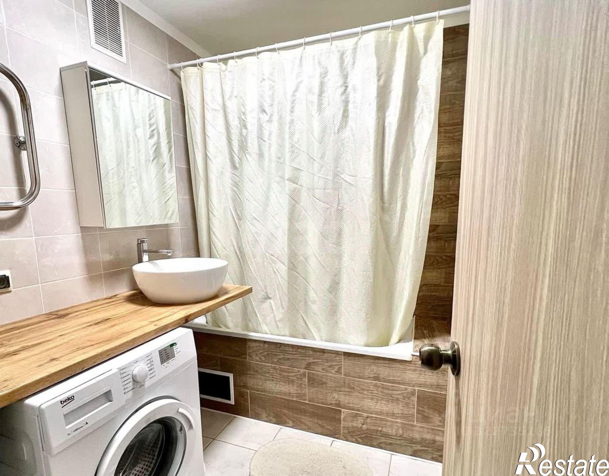 Купить квартиру за 8 800 000 рублей на улица Адмирала Пустошкина, 22 c9