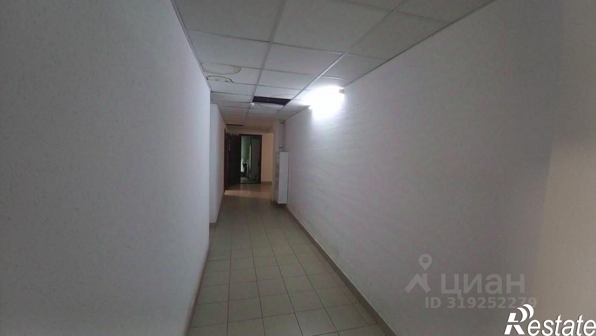 Купить офис, помещение под офис за 11 000 000 рублей на ул Объездная, 39