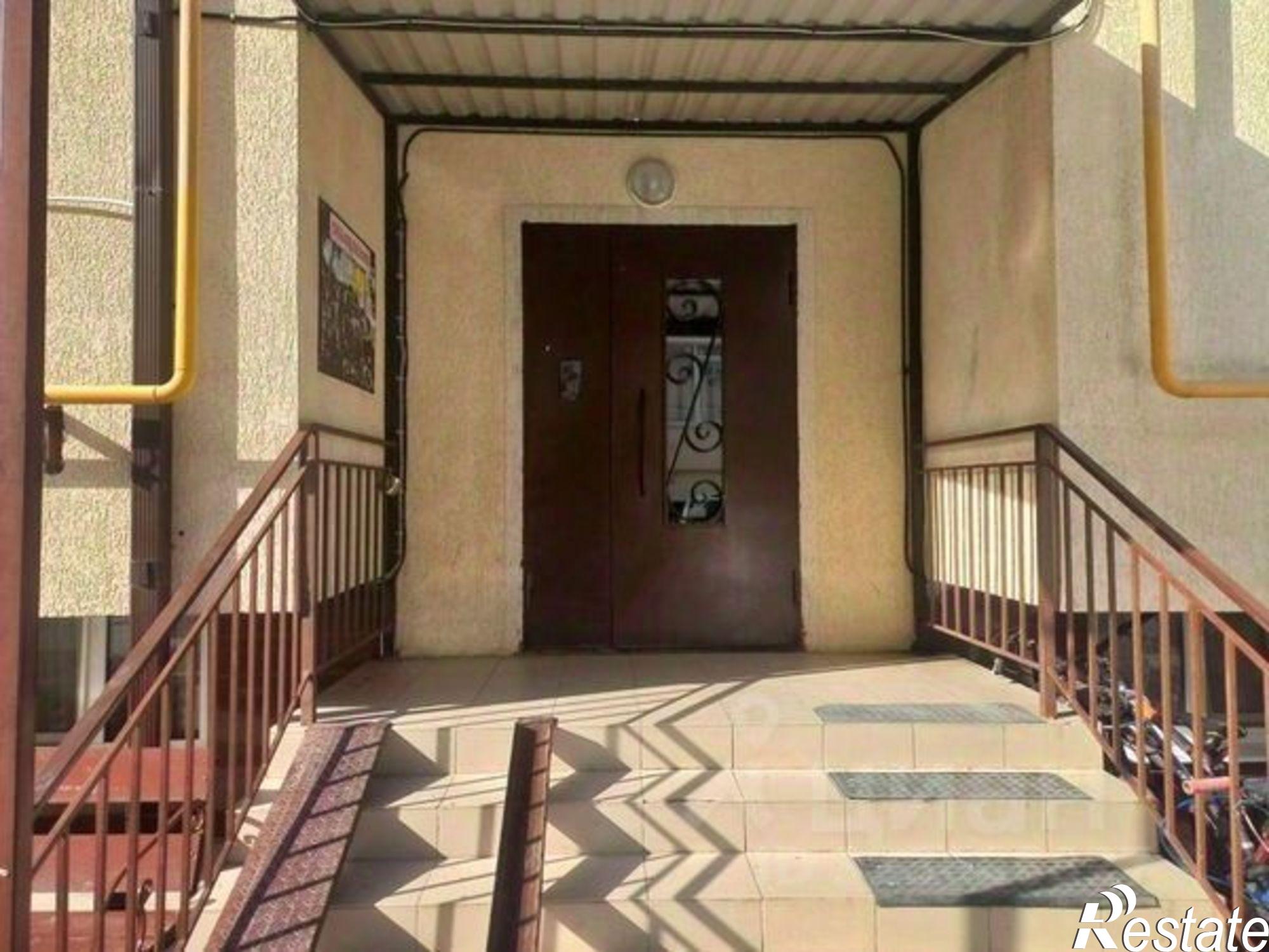 Купить квартиру за 3 700 000 рублей на Родниковый проезд, 15