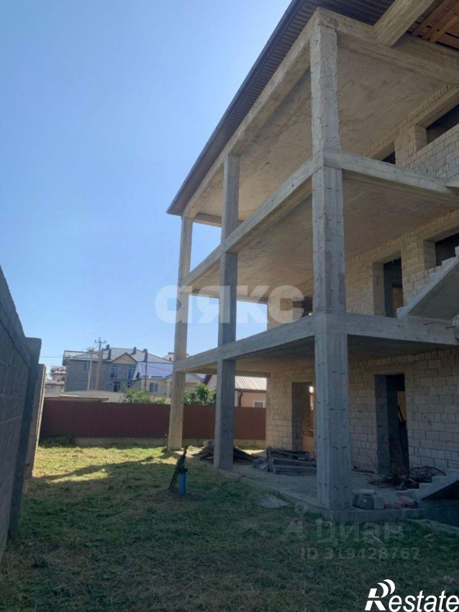 Купить ОСЗ, отдельно стоящее здание за 19 000 100 рублей на Спортивная улица, 14