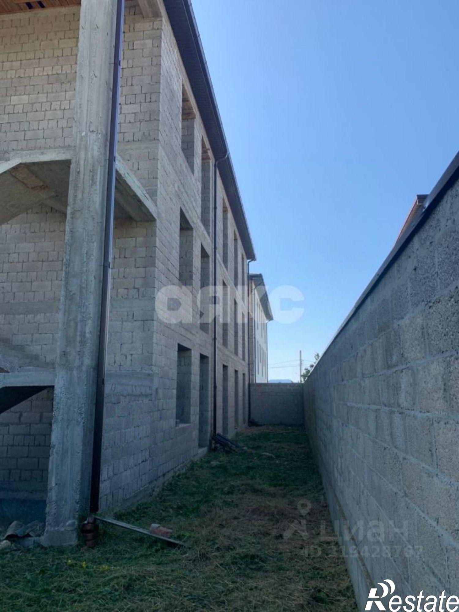 Купить ОСЗ, отдельно стоящее здание за 19 000 100 рублей на Спортивная улица, 14