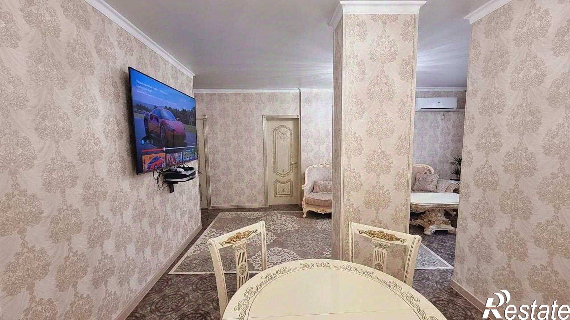 Купить квартиру за 16 400 000 рублей на ул Крестьянская, 27 2