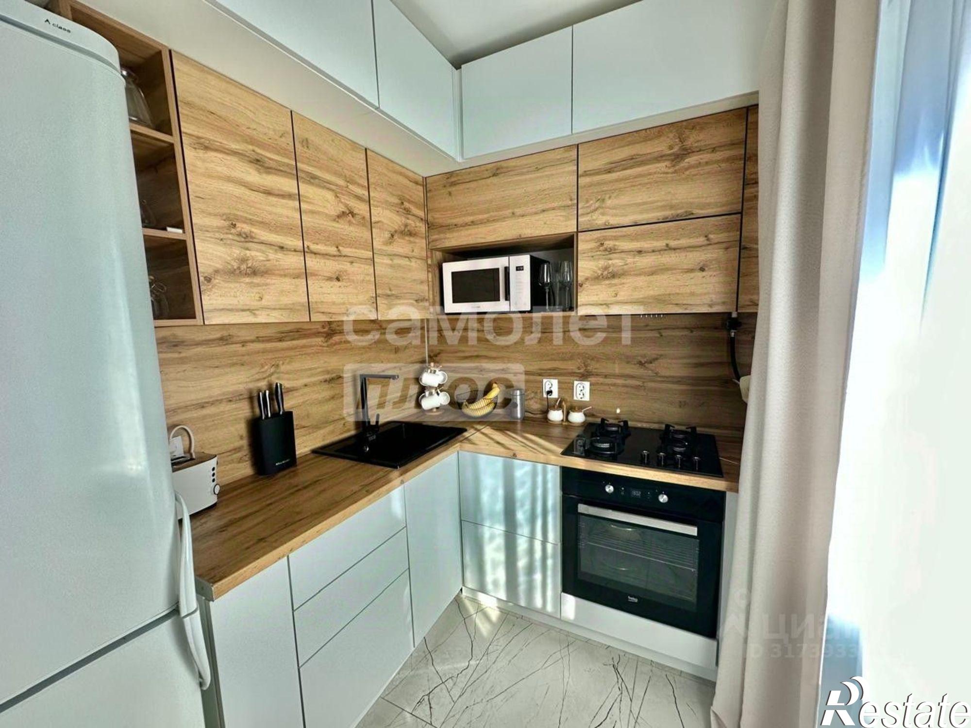 Купить квартиру за 11 350 000 рублей на улица Самбурова, 270