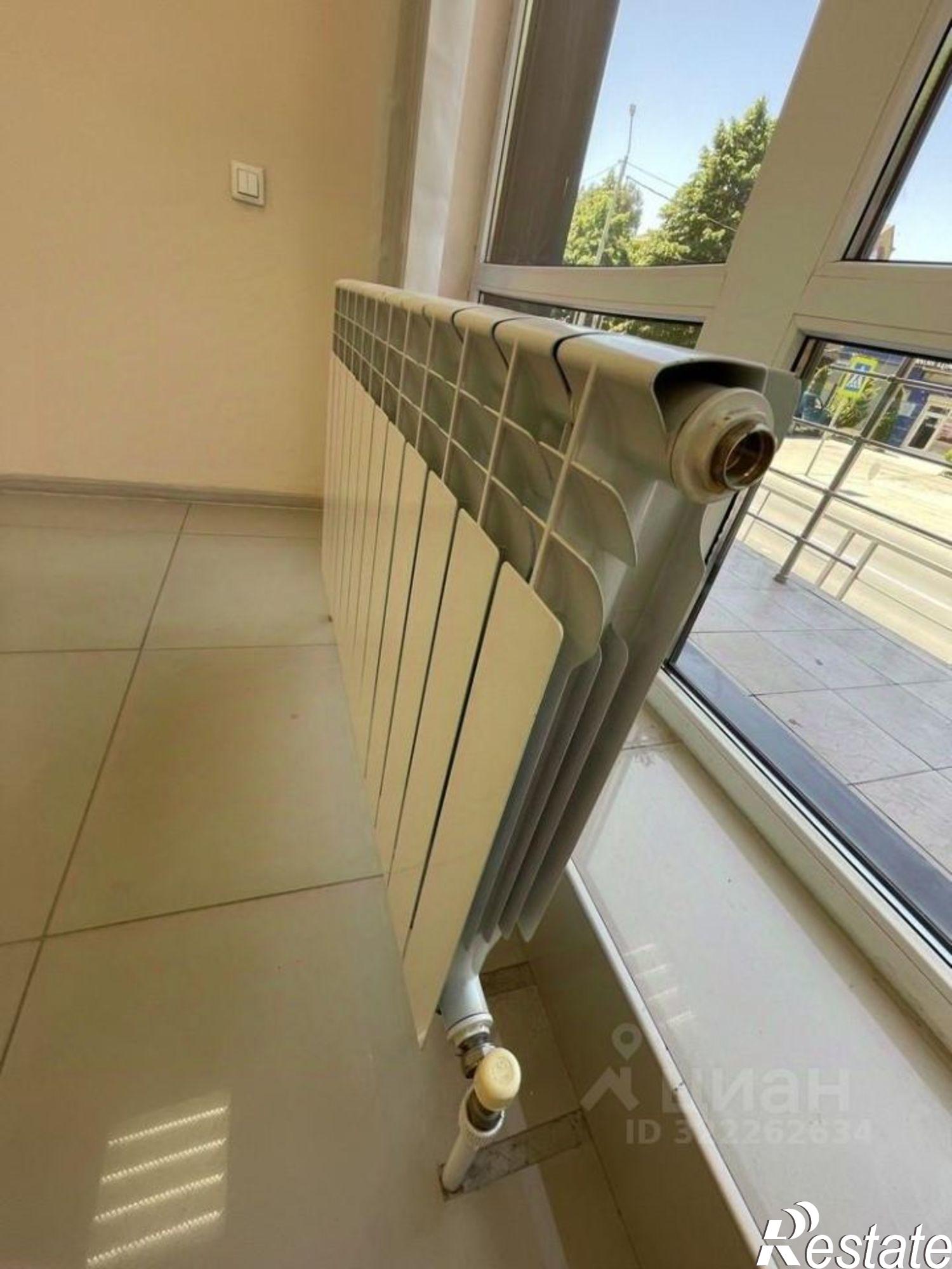 Купить офис, помещение под офис за 9 470 300 рублей на улица Шевченко, 288А