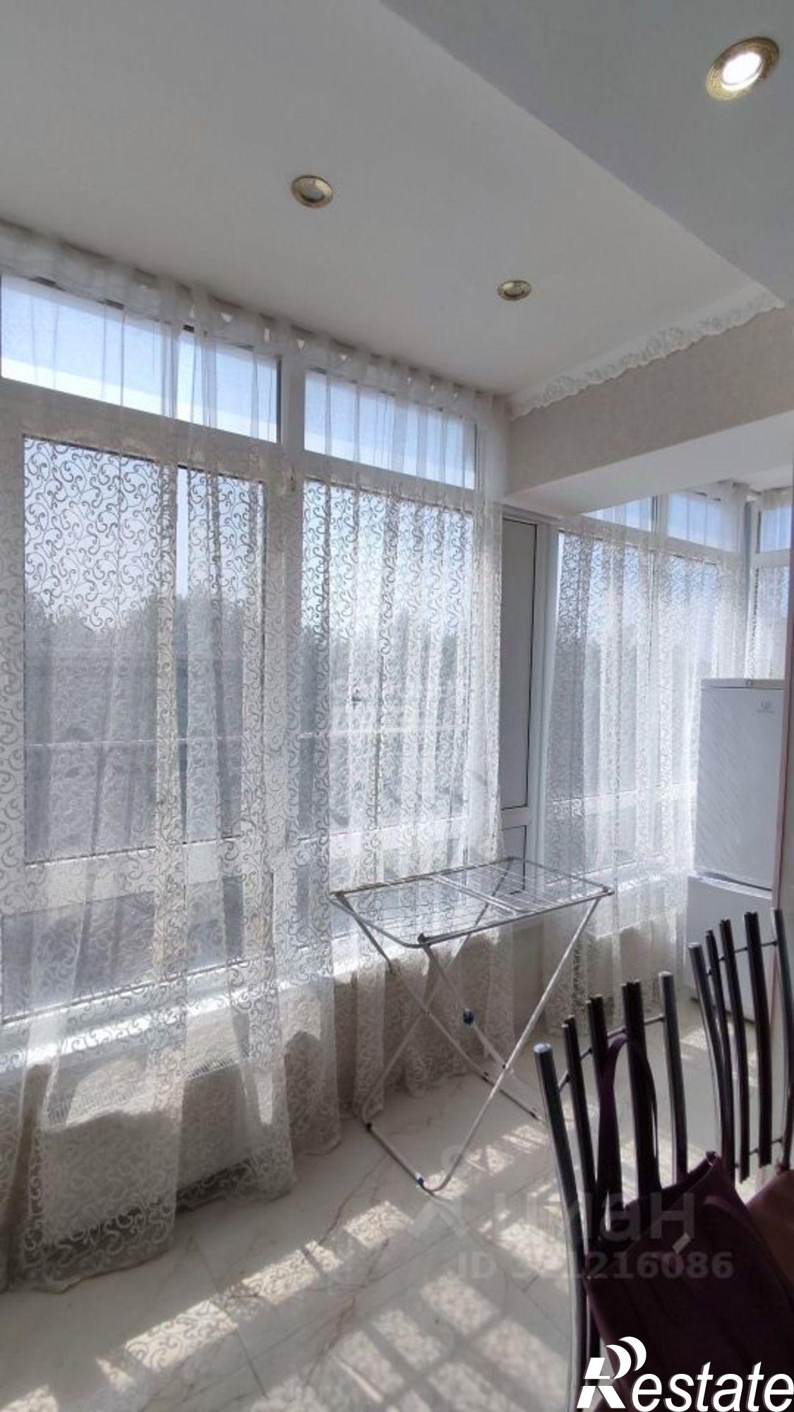 Купить квартиру за 9 300 000 рублей на Пионерский пр-кт, 100В 2