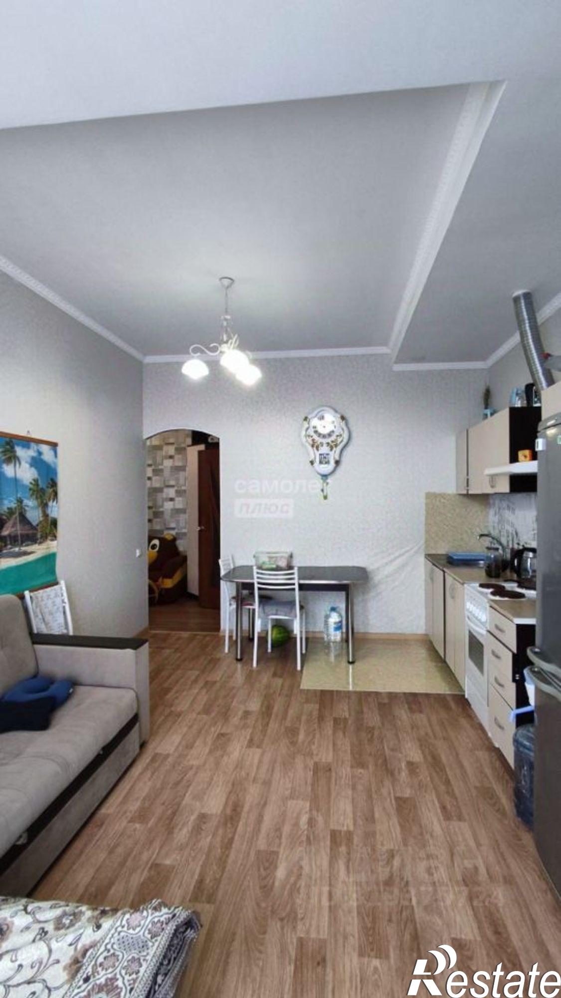 Купить квартиру за 5 300 000 рублей на ул Комарова, 48