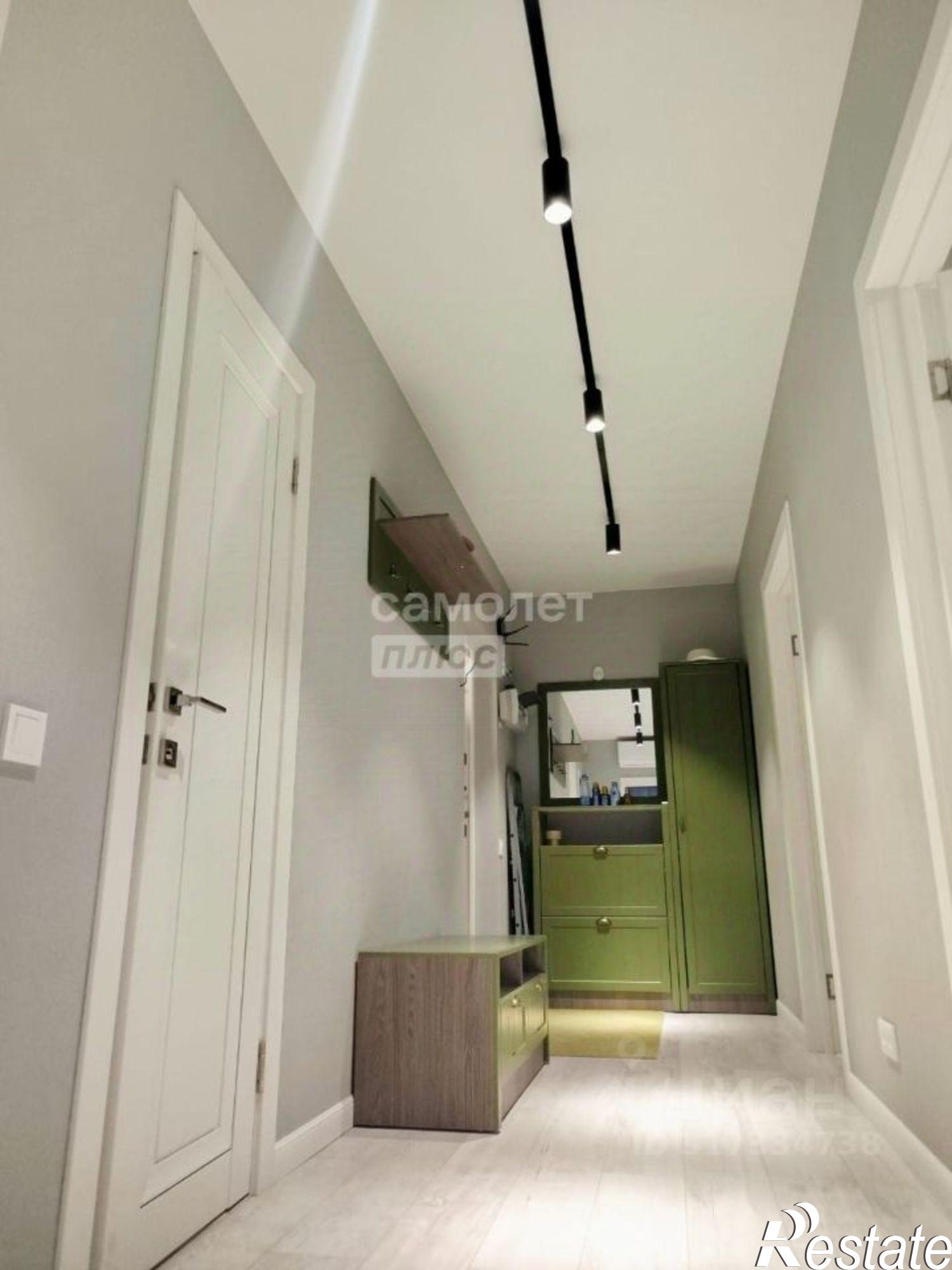 Купить квартиру за 14 900 000 рублей на ул Крылова, 13 2