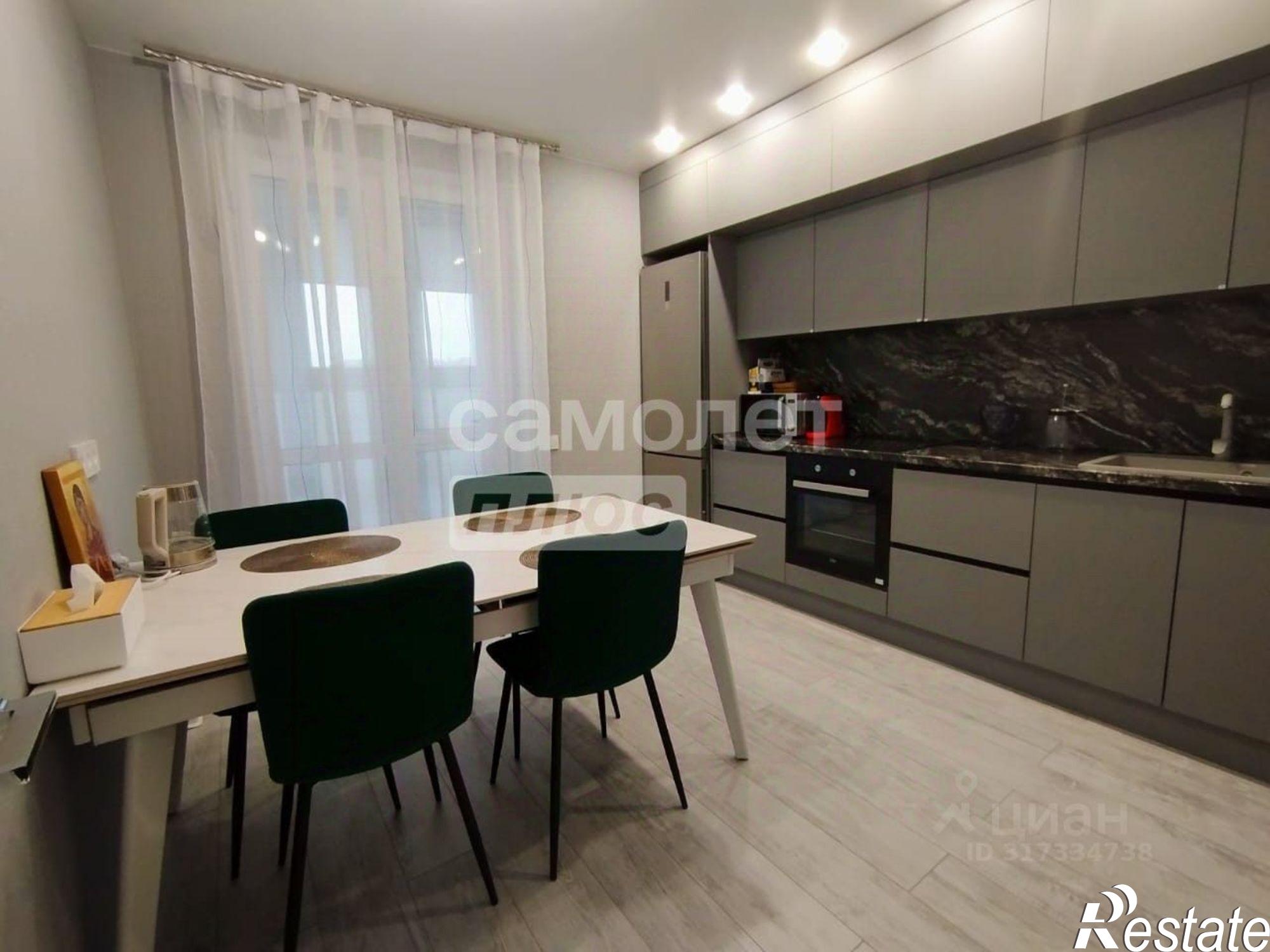 Купить квартиру за 14 900 000 рублей на ул Крылова, 13 2