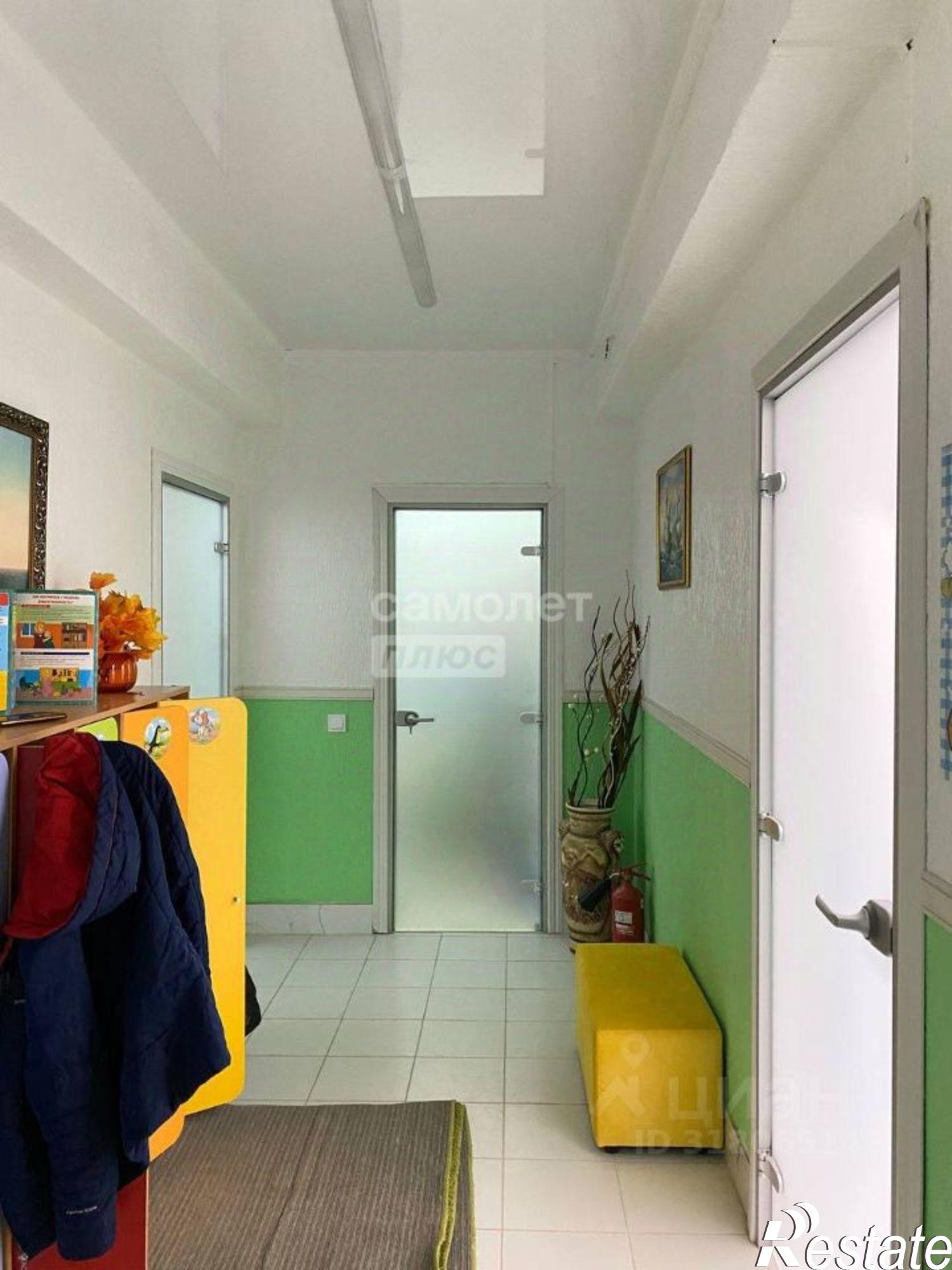 Купить помещение свободного назначения за 9 900 080 рублей на ул Крымская, 112