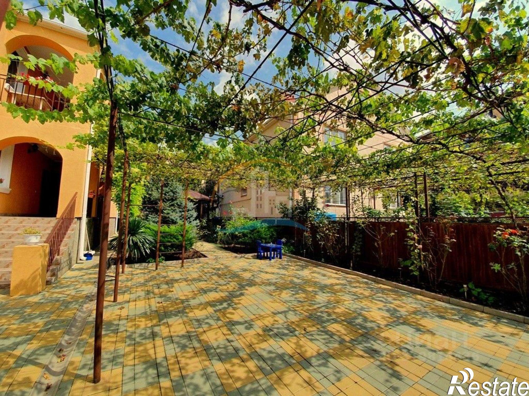 Купить ОСЗ, отдельно стоящее здание за 31 000 000 рублей на ул Толстого, 21