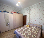 3-комн, 61кв м, этаж 1/4 улица Ленина, 68