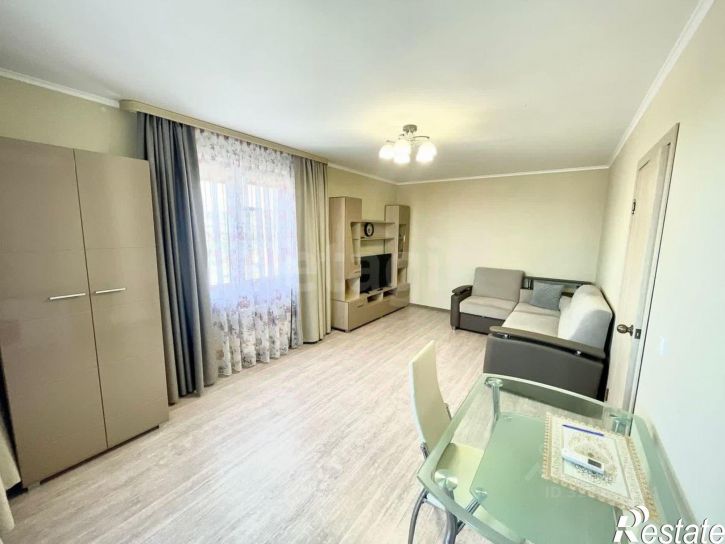 2-комн квартира улица Адмирала Пустошкина, 22 с7,  д. 22 с7