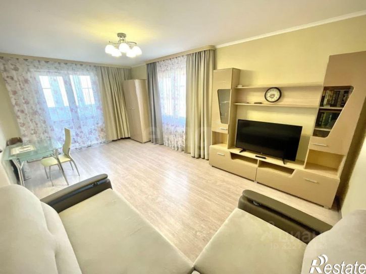 2-комн квартира улица Адмирала Пустошкина, 22 с7,  д. 22 с7