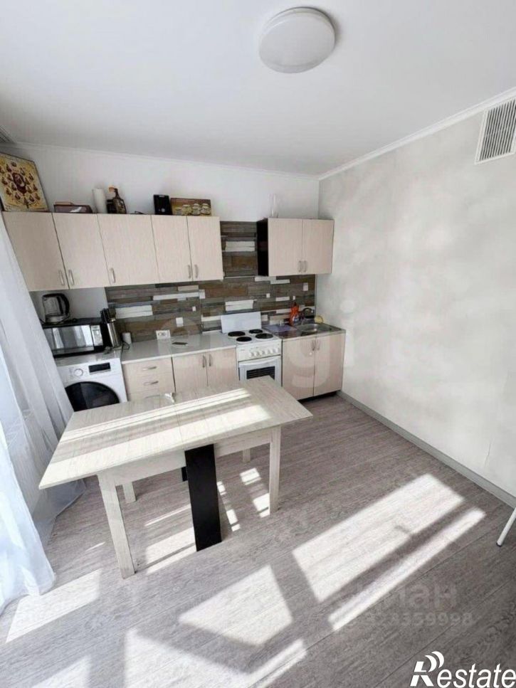 1-комн квартира улица Адмирала Пустошкина, 22 с7,  д. 22 с7