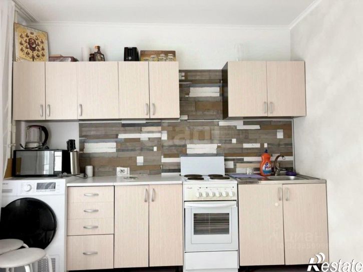 1-комн квартира улица Адмирала Пустошкина, 22 с7,  д. 22 с7