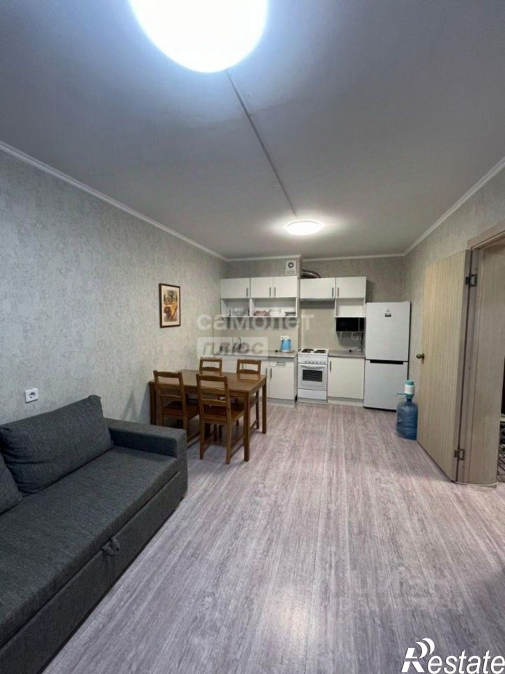 1-комн квартира улица Адмирала Пустошкина, 22 с3,  д. 22 с3