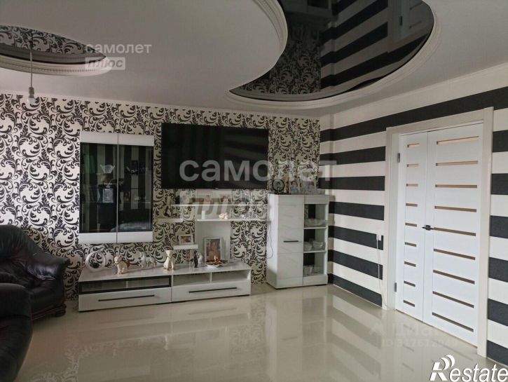 2-комн квартира Владимирская улица, 120,  д. 120