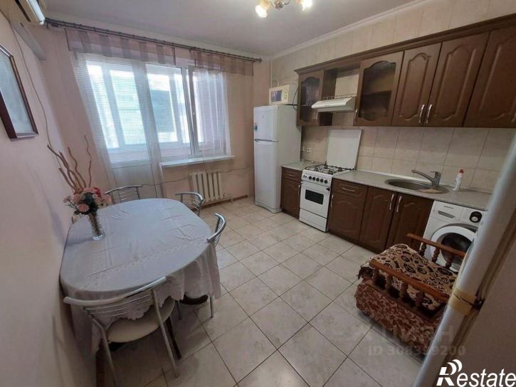 2-комн квартира улица Омелькова, 20 к7,  д. 20 к7