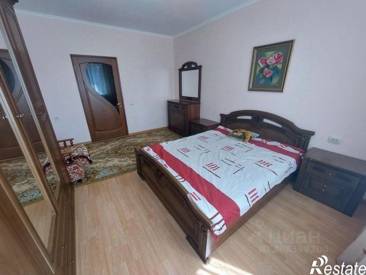 2-комн квартира улица Омелькова, 20 к7,  д. 20 к7