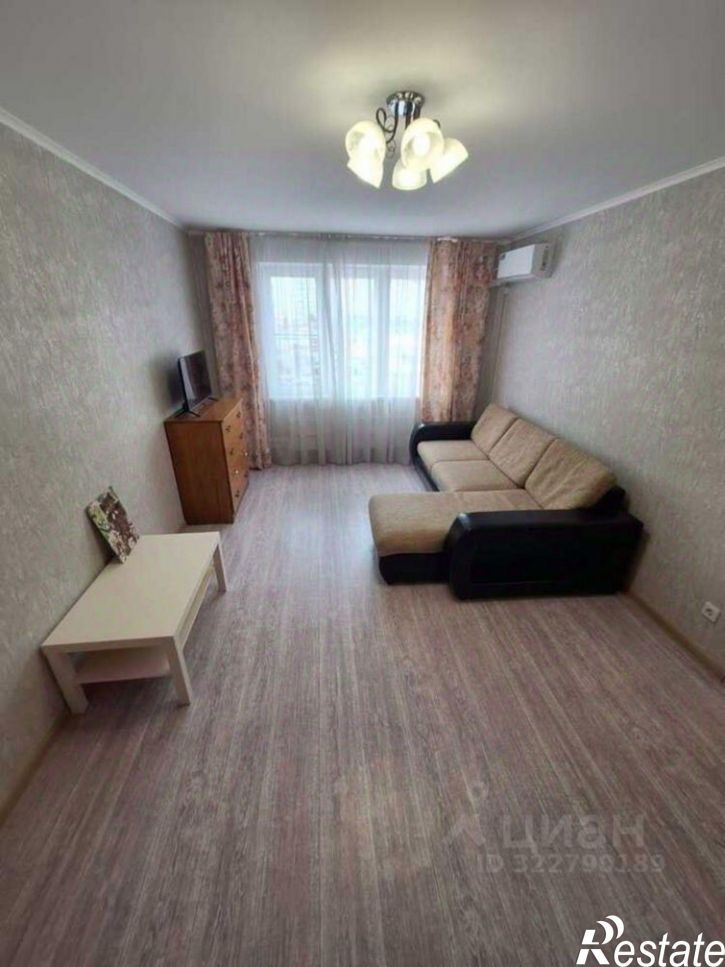 1-комн квартира улица Адмирала Пустошкина, 14,  д. 14