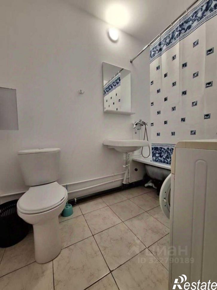 1-комн квартира улица Адмирала Пустошкина, 14,  д. 14