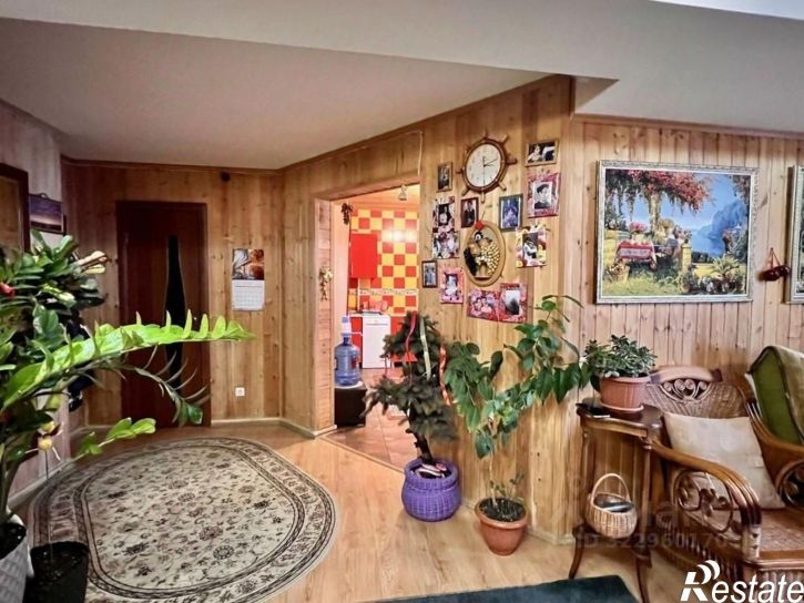 3-комн квартира ул Лазурная, 18,  д. 18