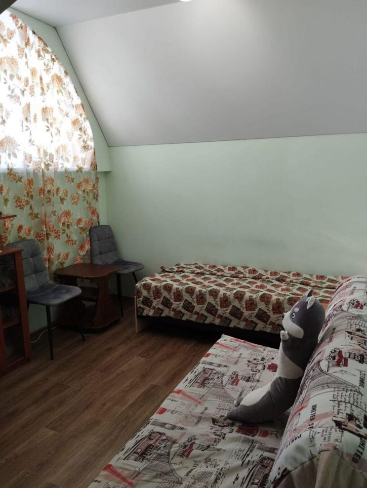 2-комн квартира Ленинградская улица, 76