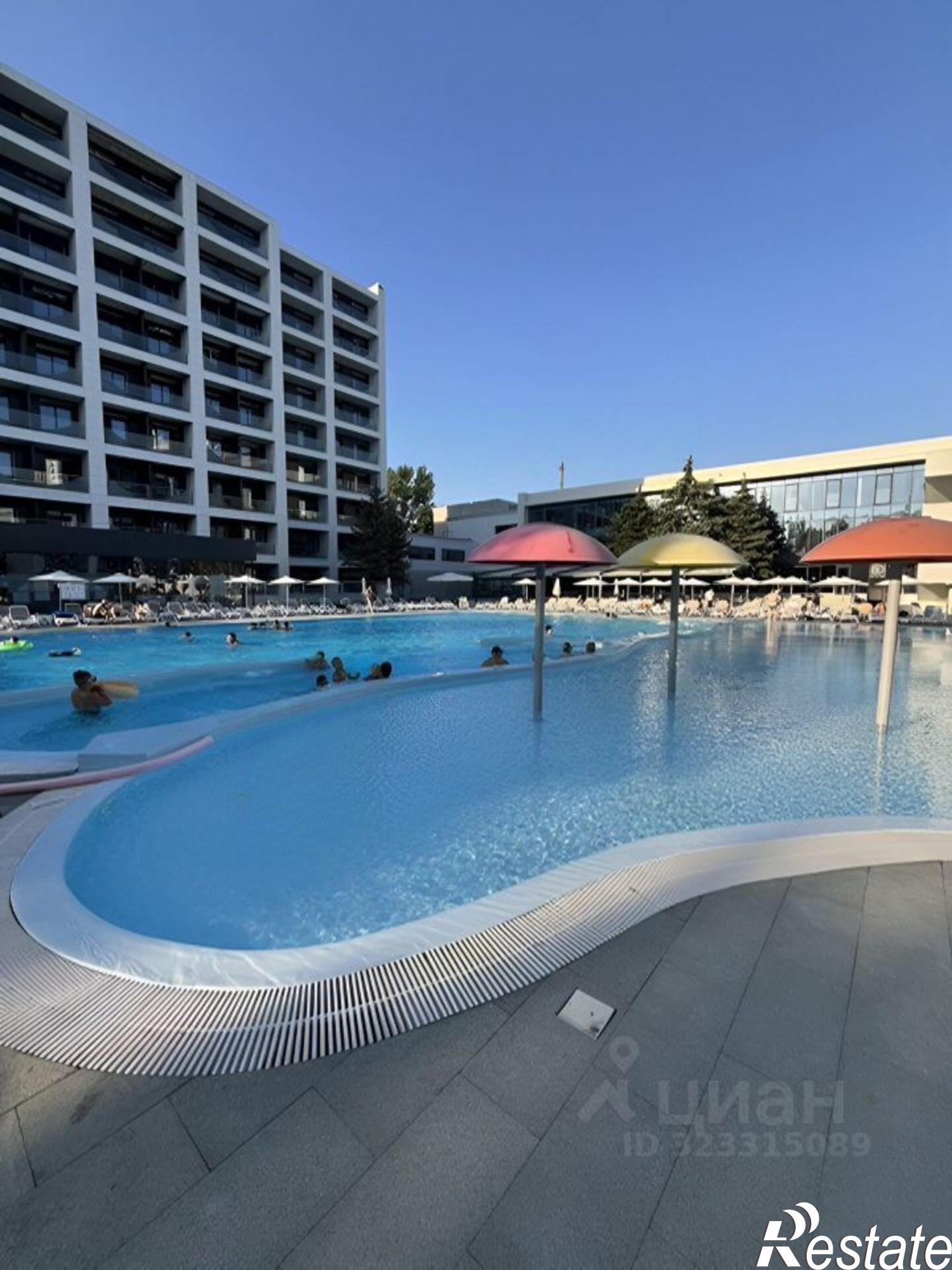 Сдать комнату за 38 000 рублей на Пионерский пр-кт, 20