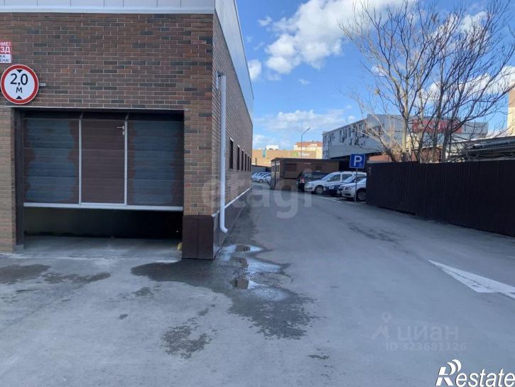 Гараж/парковка ул Омелькова, 93,  д. 93