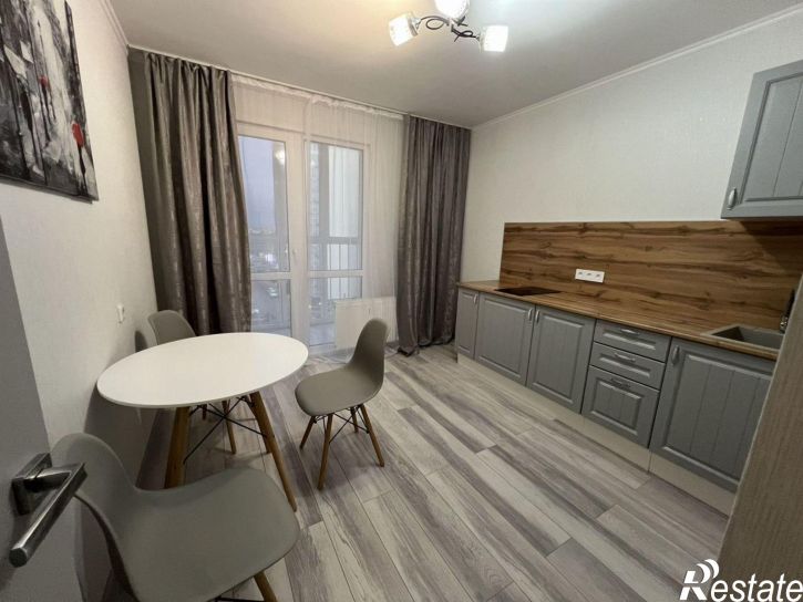 1-комн квартира улица Адмирала Пустошкина, 22 с6,  д. 22 с6