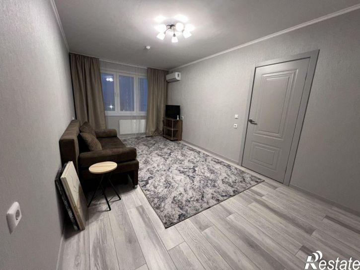 1-комн квартира улица Адмирала Пустошкина, 22 с6,  д. 22 с6