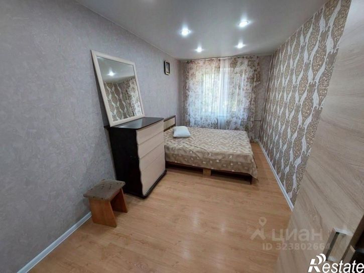 3-комн квартира улица Чехова, 1,  д. 1