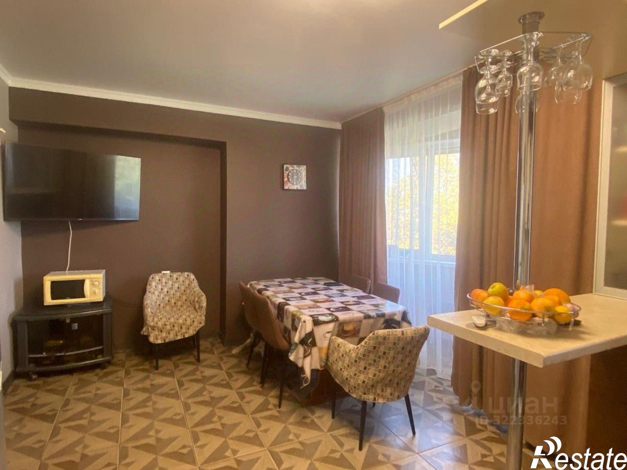 Купить квартиру за 10 000 000 рублей на Родниковая улица, 2/5