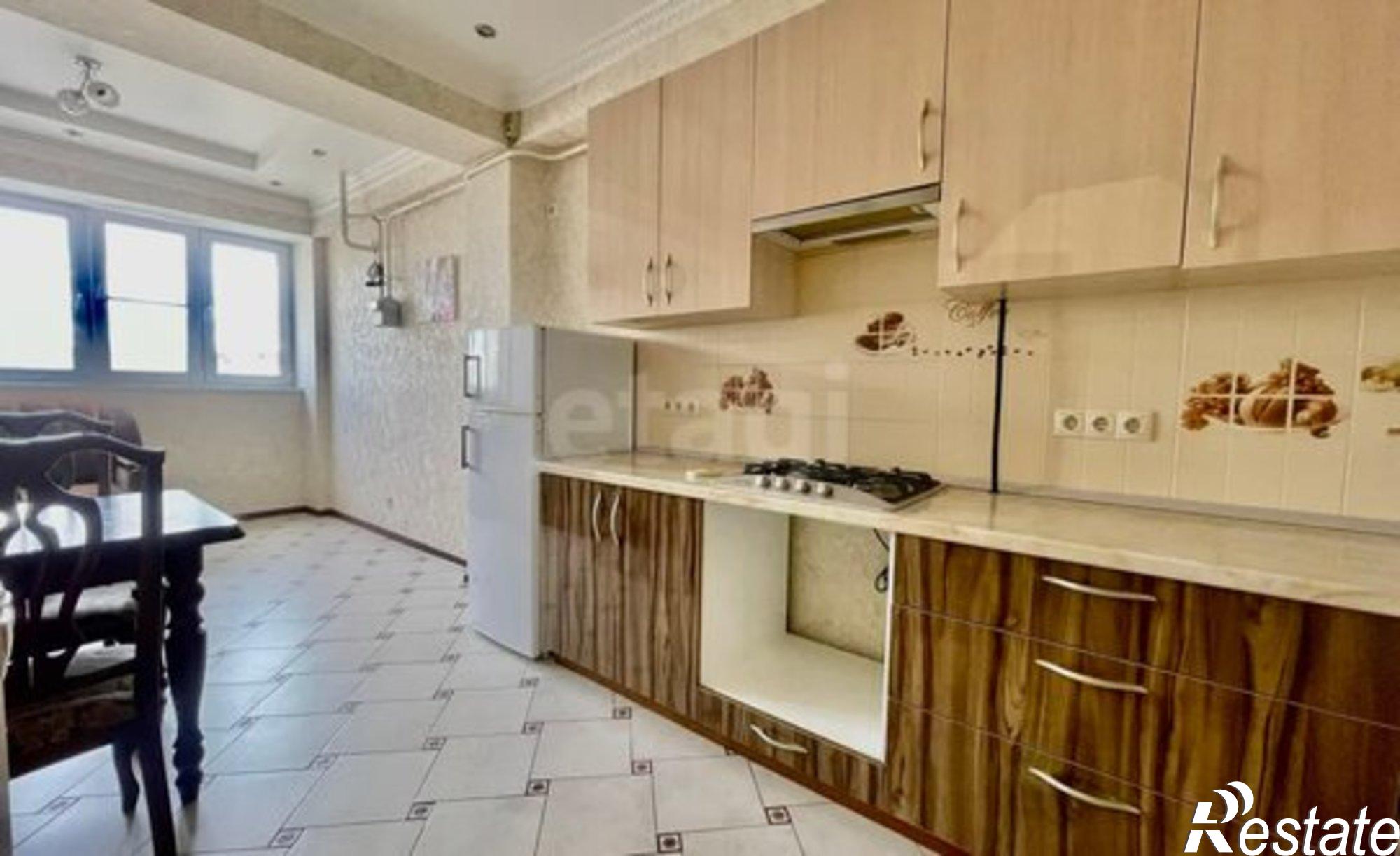 Купить квартиру за 8 430 000 рублей на Стахановская улица, 16