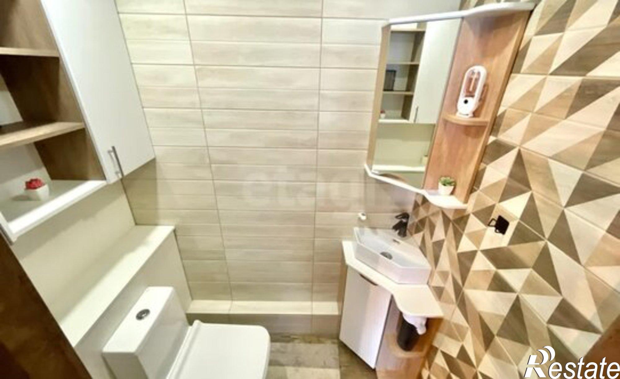 Купить квартиру за 13 000 000 рублей на улица Адмирала Пустошкина, 22 с10