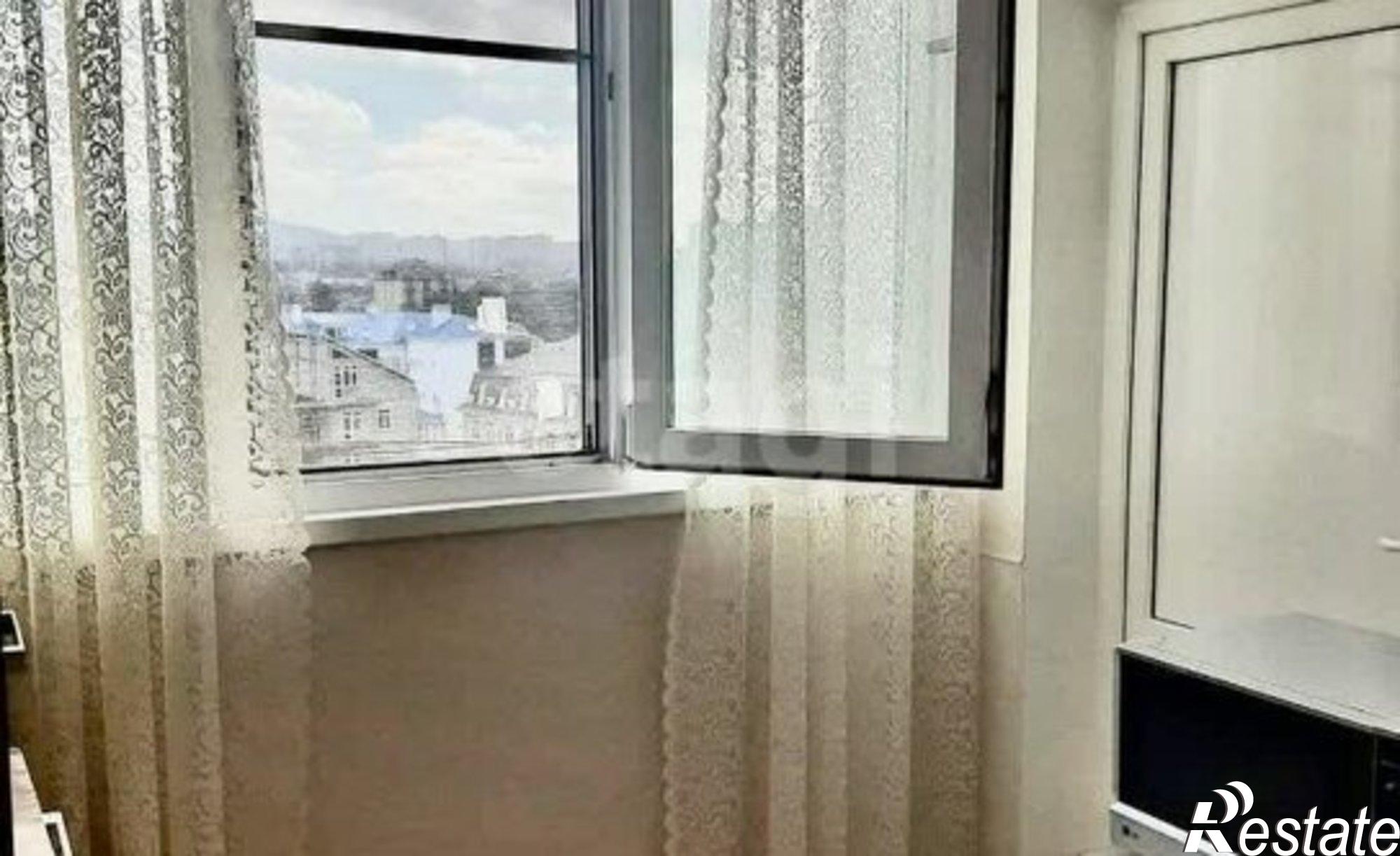 Купить квартиру за 10 300 000 рублей на Крымская улица, 190