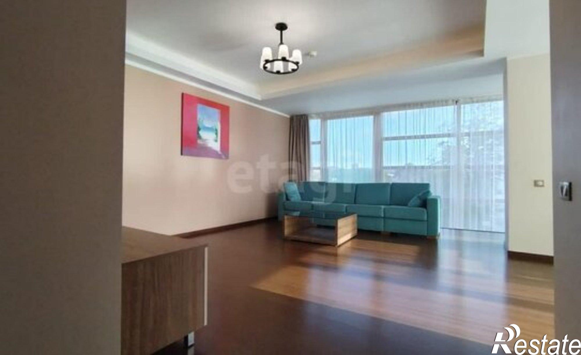 Купить квартиру за 40 750 000 рублей на проспект Революции, 3