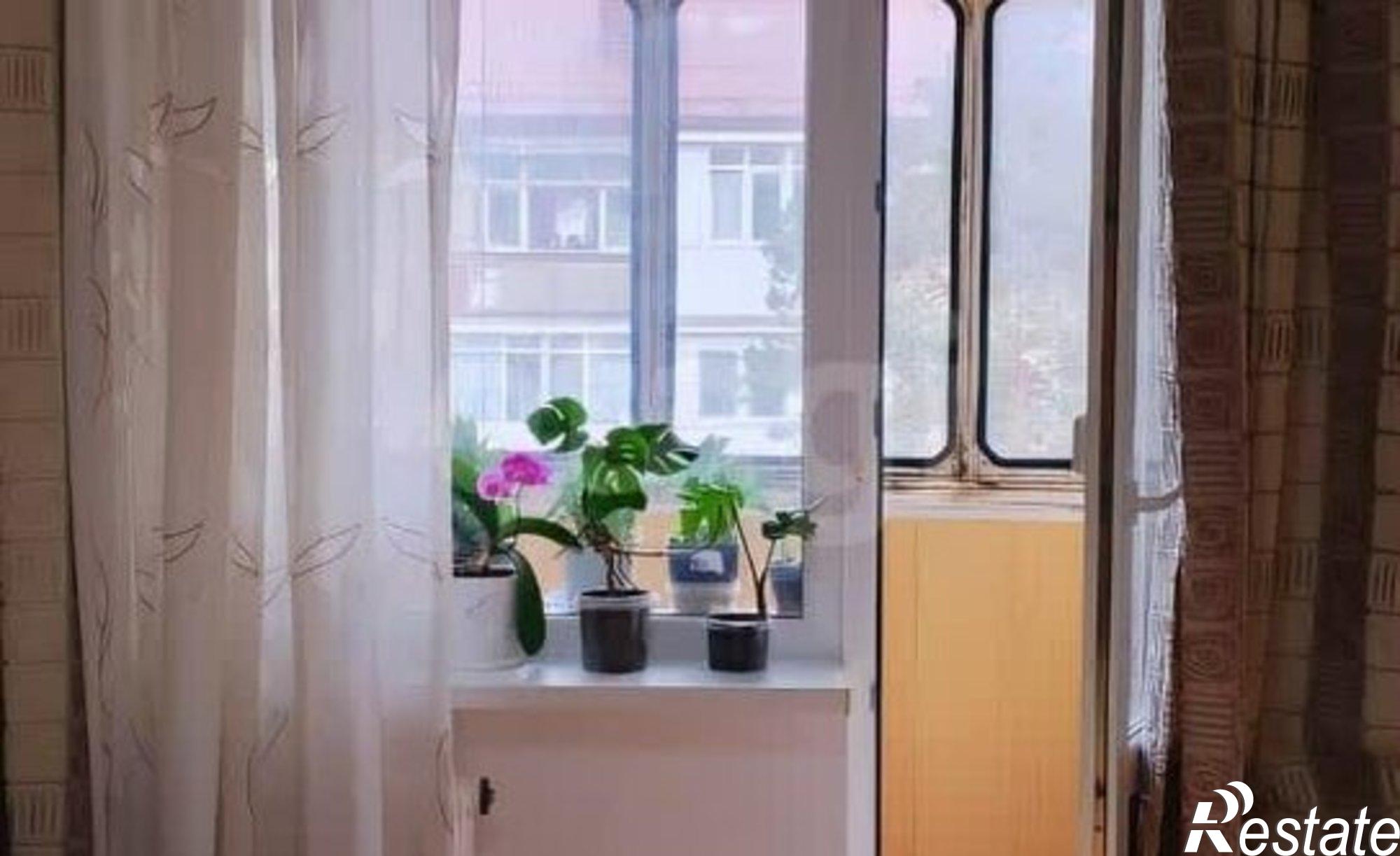 Купить квартиру за 6 400 000 рублей на 12-й микрорайон, 9