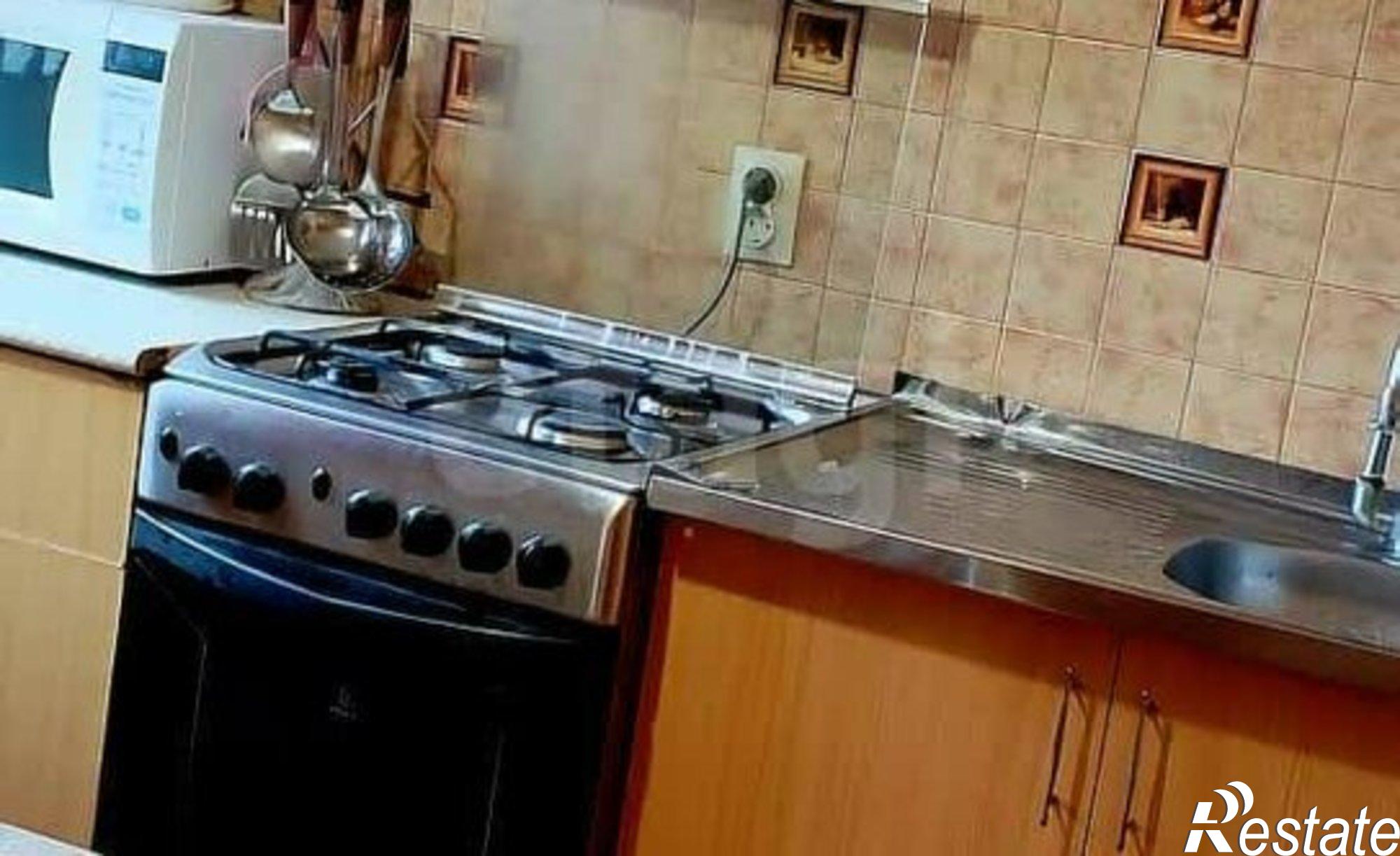 Купить квартиру за 6 400 000 рублей на 12-й микрорайон, 9