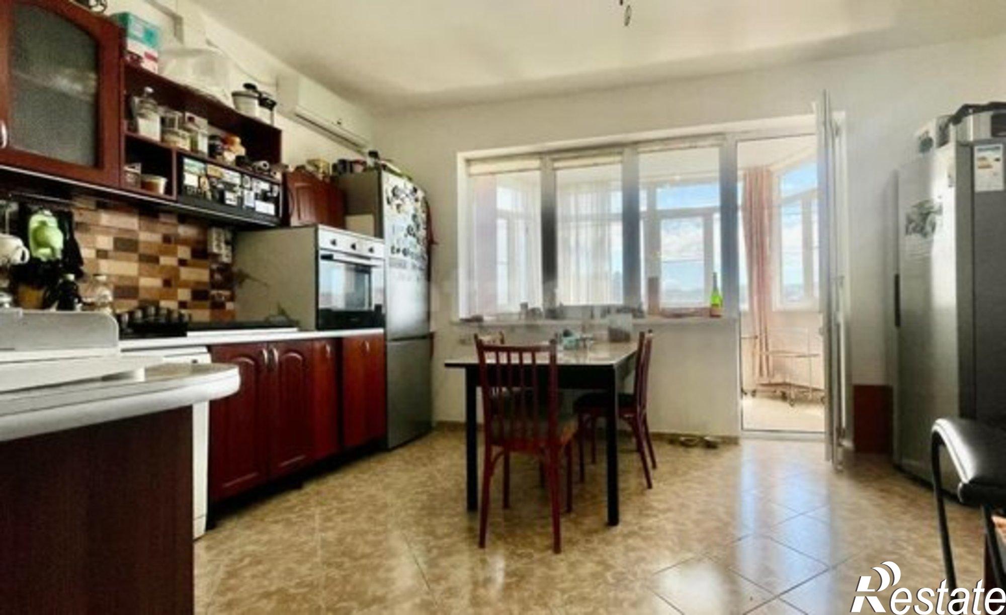 Купить квартиру за 8 900 000 рублей на Астраханская улица, 79