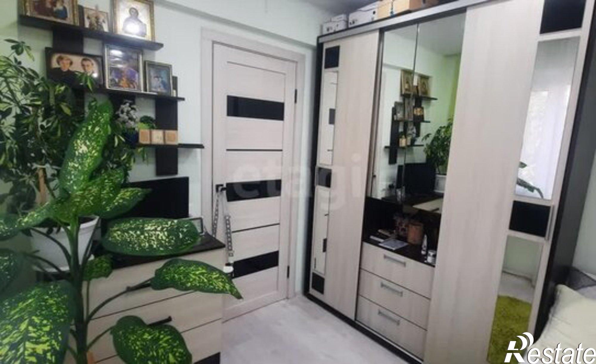 Купить квартиру за 8 300 000 рублей на 12-й микрорайон, 19