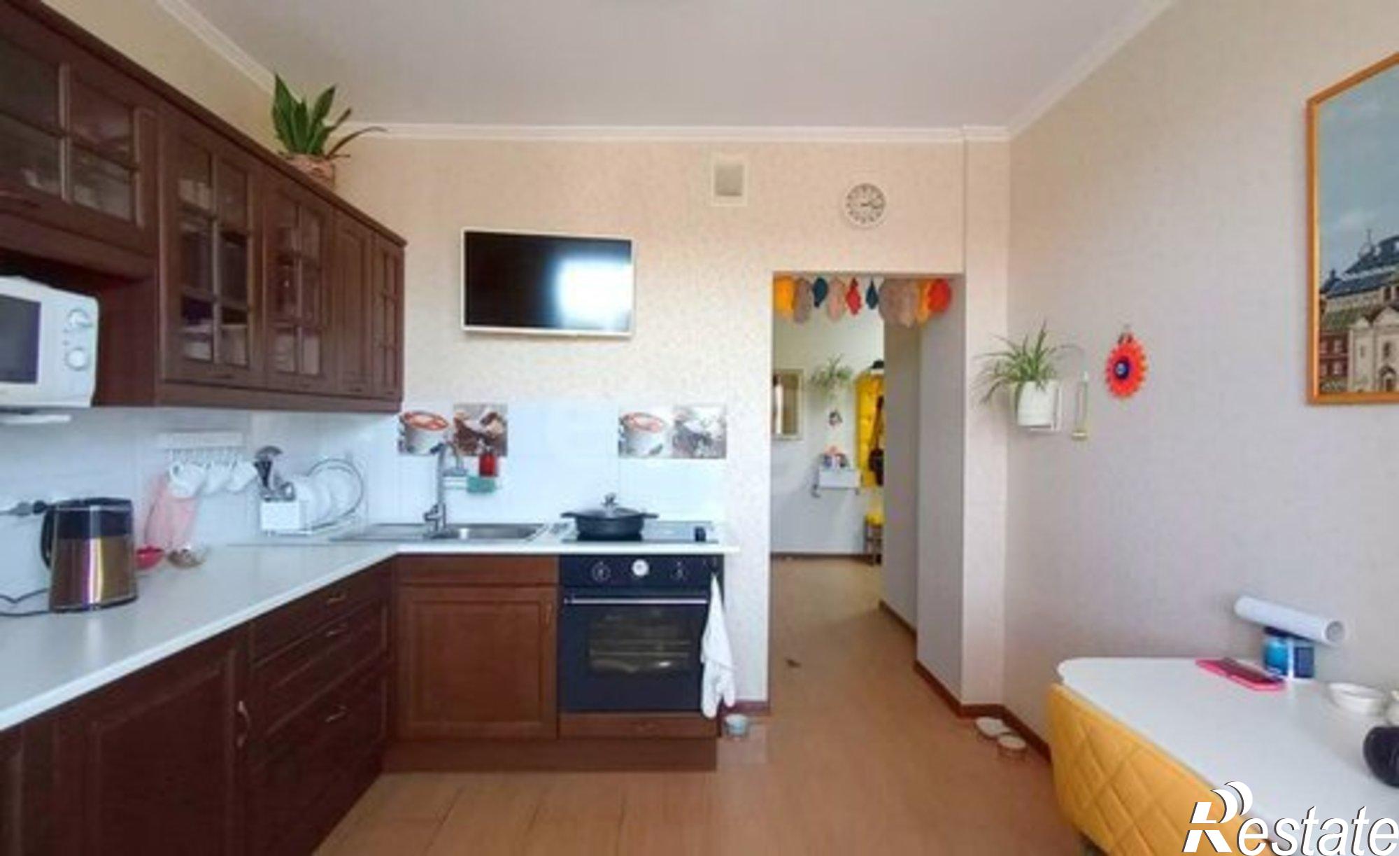 Купить квартиру за 8 000 000 рублей на ул Омелькова, 21