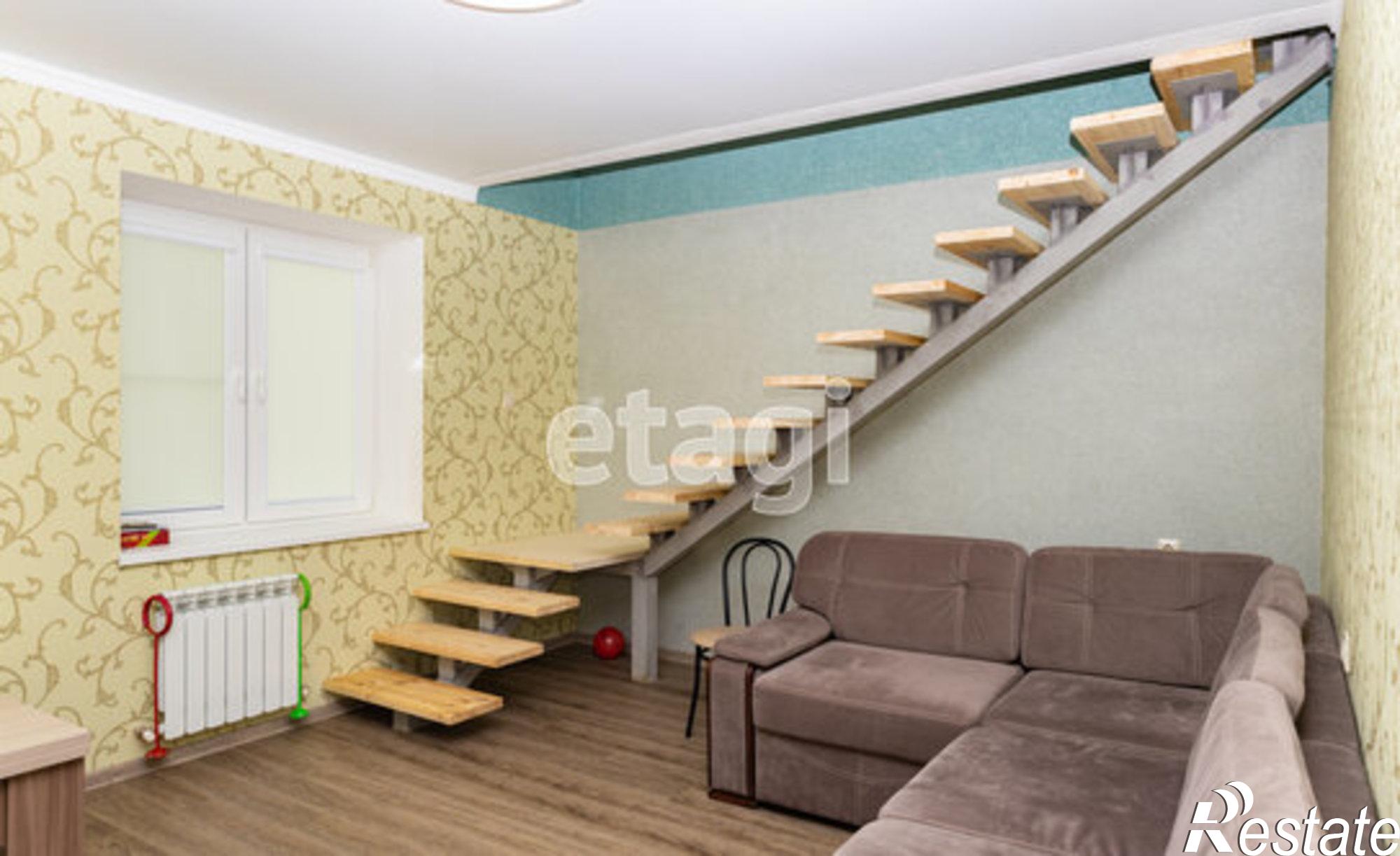 Купить квартиру за 10 000 000 рублей на Лазурная улица, 14