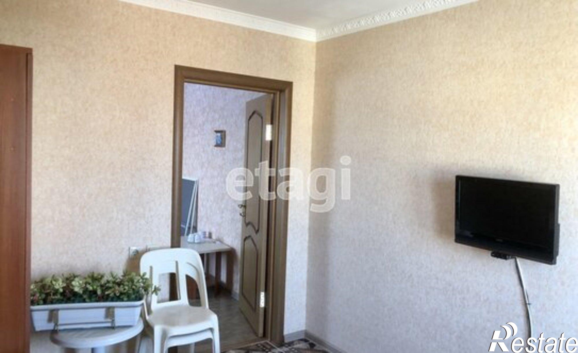 Купить квартиру за 2 870 000 рублей на ул Лазурная, 10