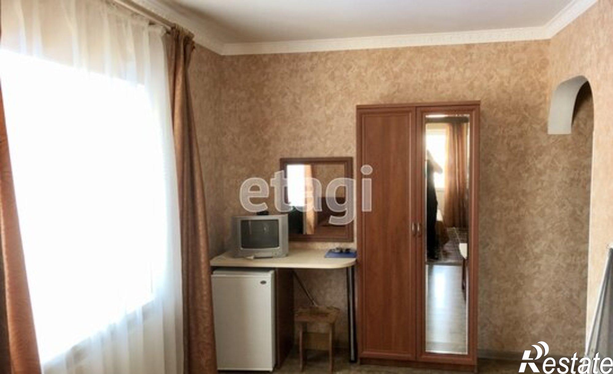 Купить квартиру за 2 870 000 рублей на ул Лазурная, 10