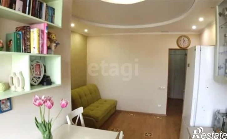 2-комн квартира 12-й микрорайон, 36А