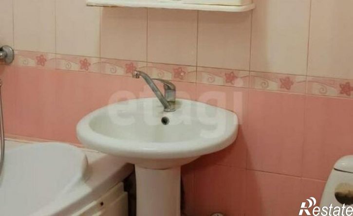 2-комн квартира 12-й микрорайон, 9